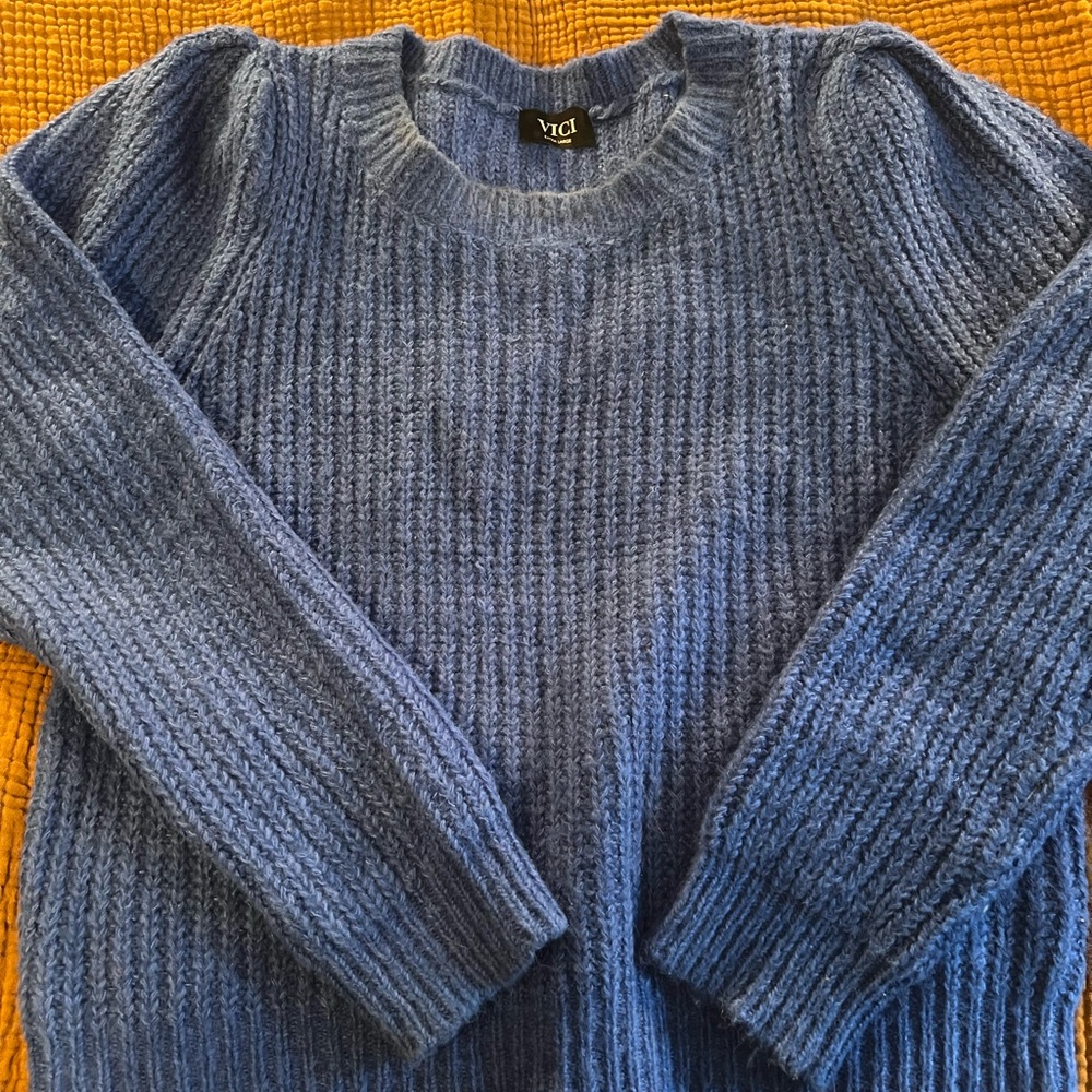 VICI sweater